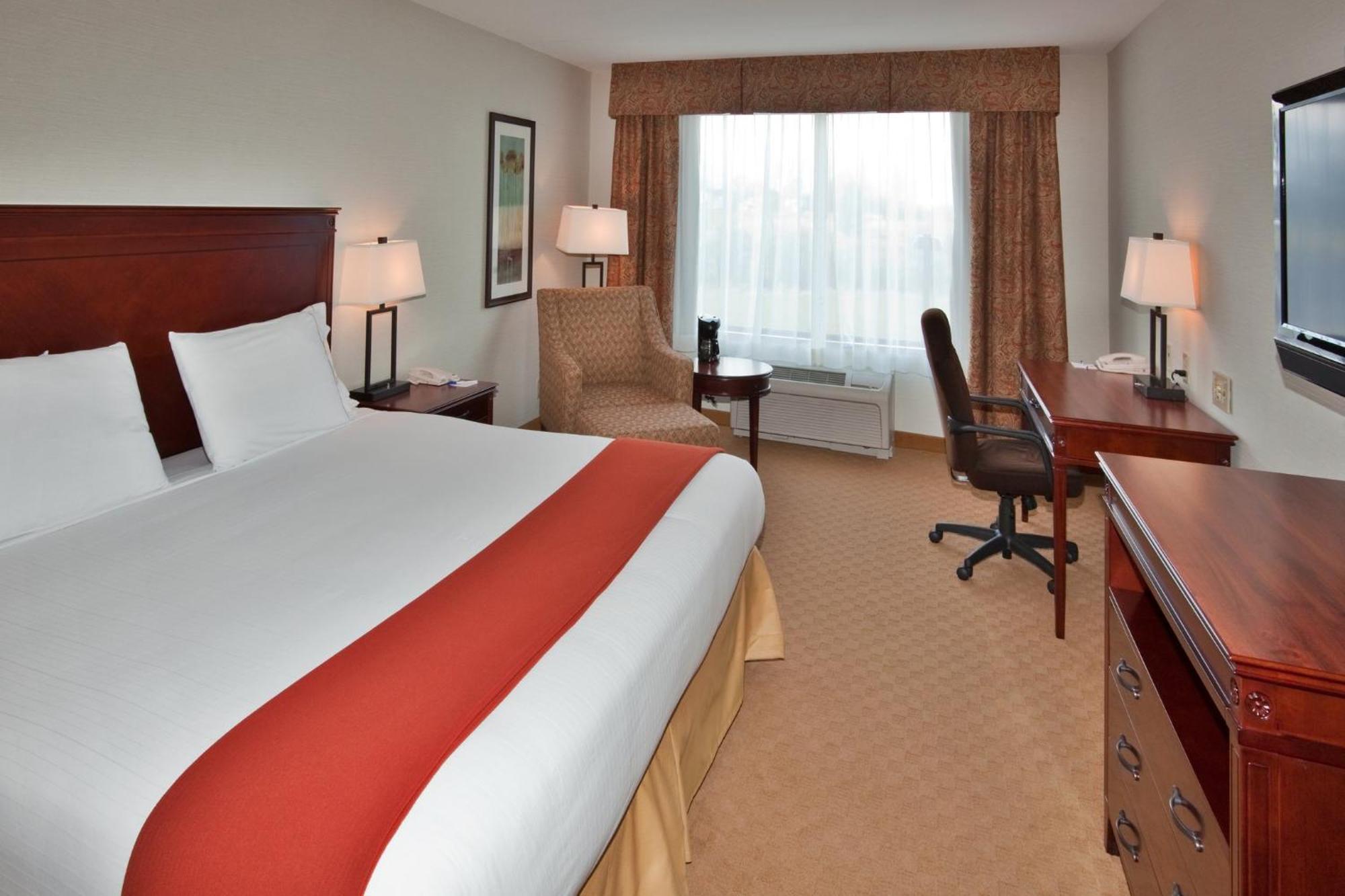 Holiday Inn Express Hotel & Suites Brockville By Ihg Exterior foto